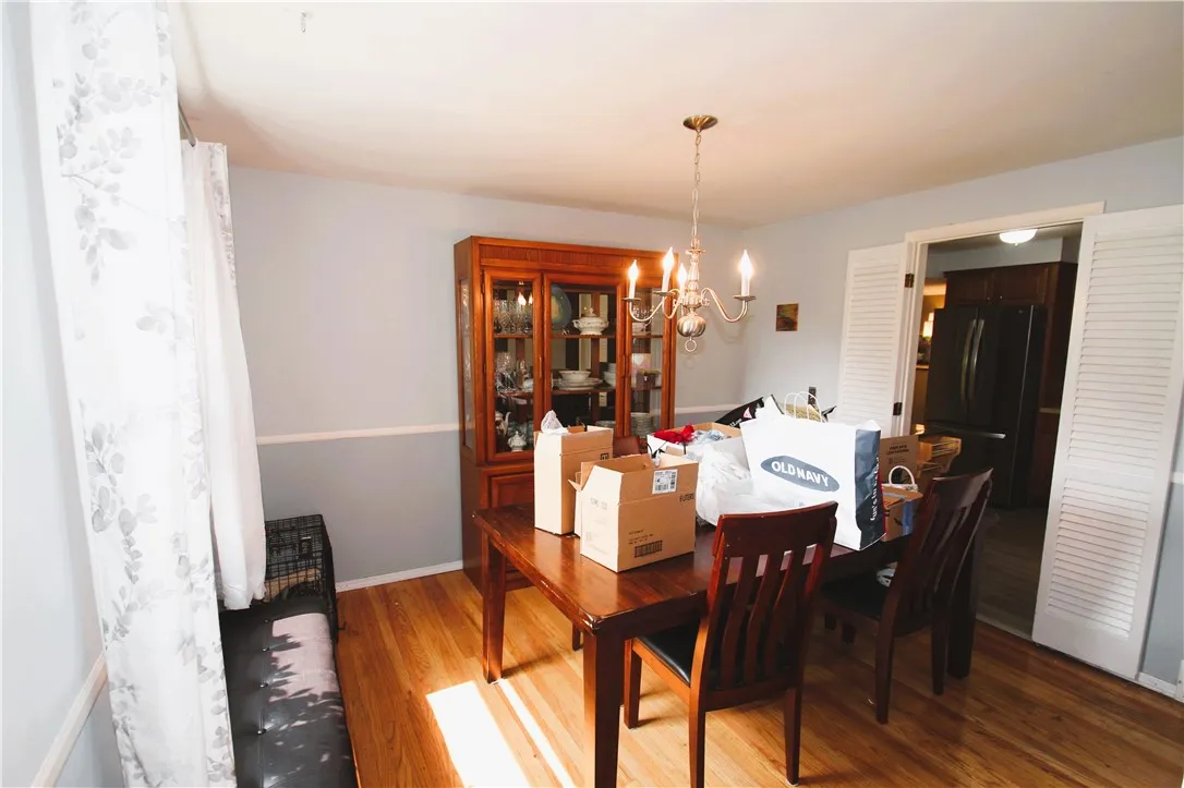 24 Lexington Parkway, Chili, New York 14624, Chili, New York 14624, 4 Bedrooms Bedrooms, 8 Rooms Rooms,1 BathroomBathrooms,Residential,For Sale,24 Lexington Parkway, Chili, New York 14624,R1621771