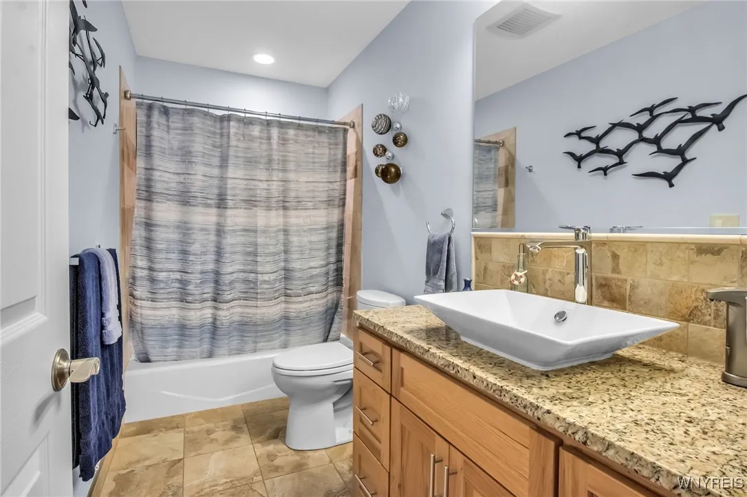 30 Hidden Ridge Cmn Court, Amherst, New York 14221, Amherst, New York 14221, 2 Bedrooms Bedrooms, 7 Rooms Rooms,2 BathroomsBathrooms,Residential,For Sale,30 Hidden Ridge Cmn Court, Amherst, New York 14221,B1621774
