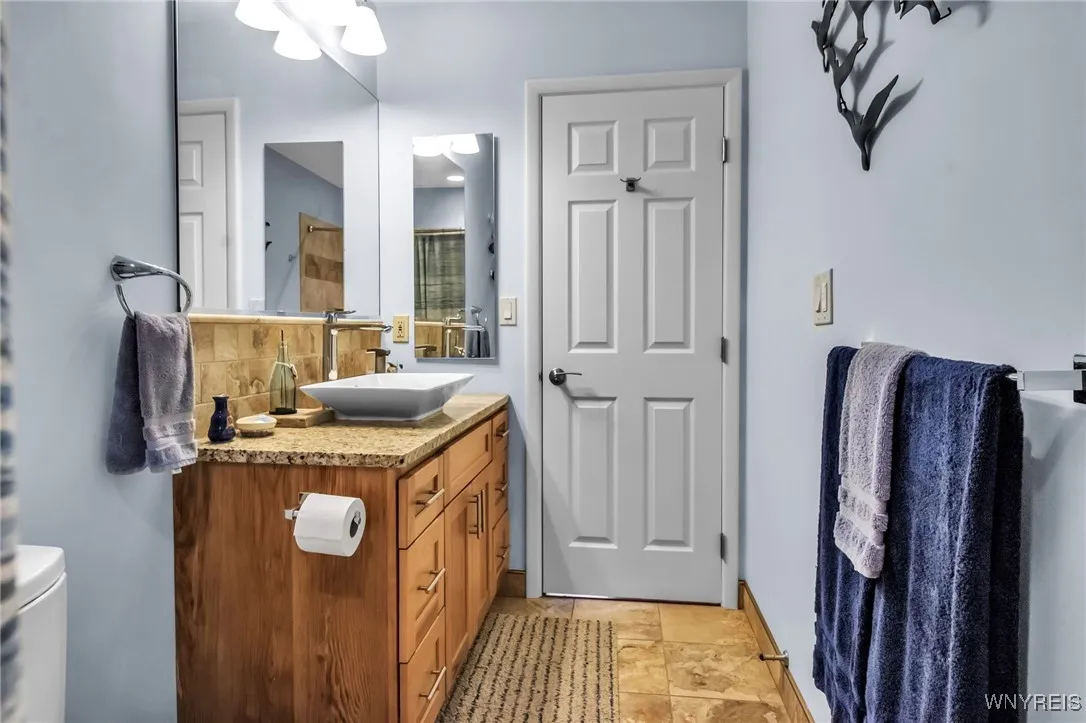 30 Hidden Ridge Cmn Court, Amherst, New York 14221, Amherst, New York 14221, 2 Bedrooms Bedrooms, 7 Rooms Rooms,2 BathroomsBathrooms,Residential,For Sale,30 Hidden Ridge Cmn Court, Amherst, New York 14221,B1621774