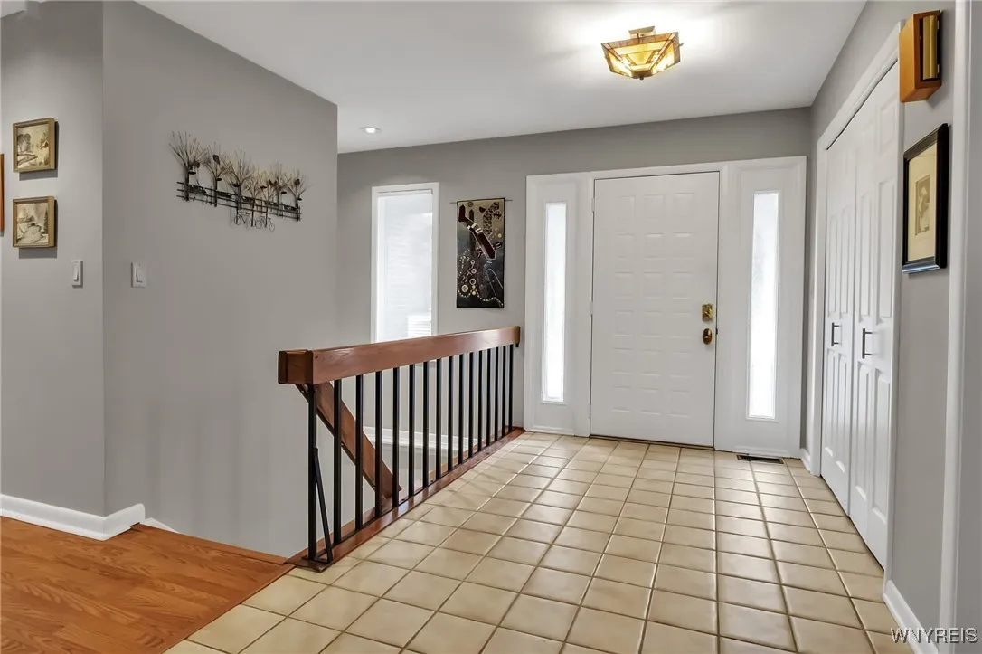 30 Hidden Ridge Cmn Court, Amherst, New York 14221, Amherst, New York 14221, 2 Bedrooms Bedrooms, 7 Rooms Rooms,2 BathroomsBathrooms,Residential,For Sale,30 Hidden Ridge Cmn Court, Amherst, New York 14221,B1621774