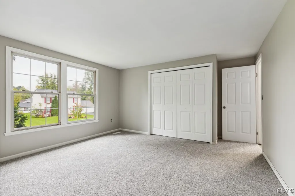 8447 Rollercoaster Drive, Cicero, New York 13039, Cicero, New York 13039, 4 Bedrooms Bedrooms, 12 Rooms Rooms,2 BathroomsBathrooms,Residential,For Sale,8447 Rollercoaster Drive, Cicero, New York 13039,S1621777