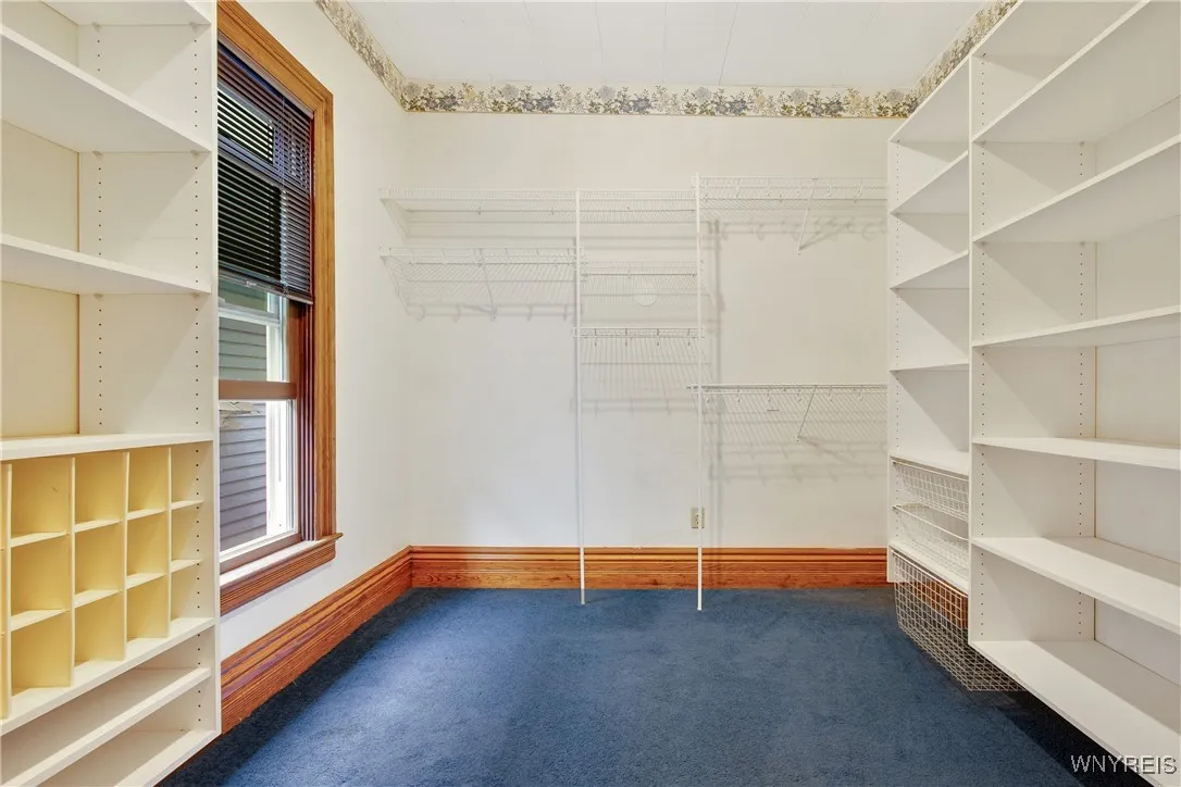 499 Breckenridge Street, Buffalo, New York 14213, Buffalo, New York 14213, 5 Bedrooms Bedrooms, 10 Rooms Rooms,2 BathroomsBathrooms,Residential,For Sale,499 Breckenridge Street, Buffalo, New York 14213,B1621768