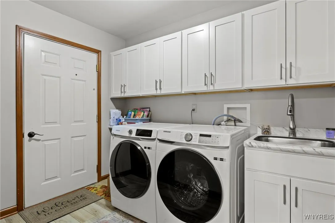 5861 Goodrich Road 6c, Clarence, New York 14032, Clarence, New York 14032, 2 Bedrooms Bedrooms, 5 Rooms Rooms,2 BathroomsBathrooms,Residential,For Sale,5861 Goodrich Road 6c, Clarence, New York 14032,B1621779