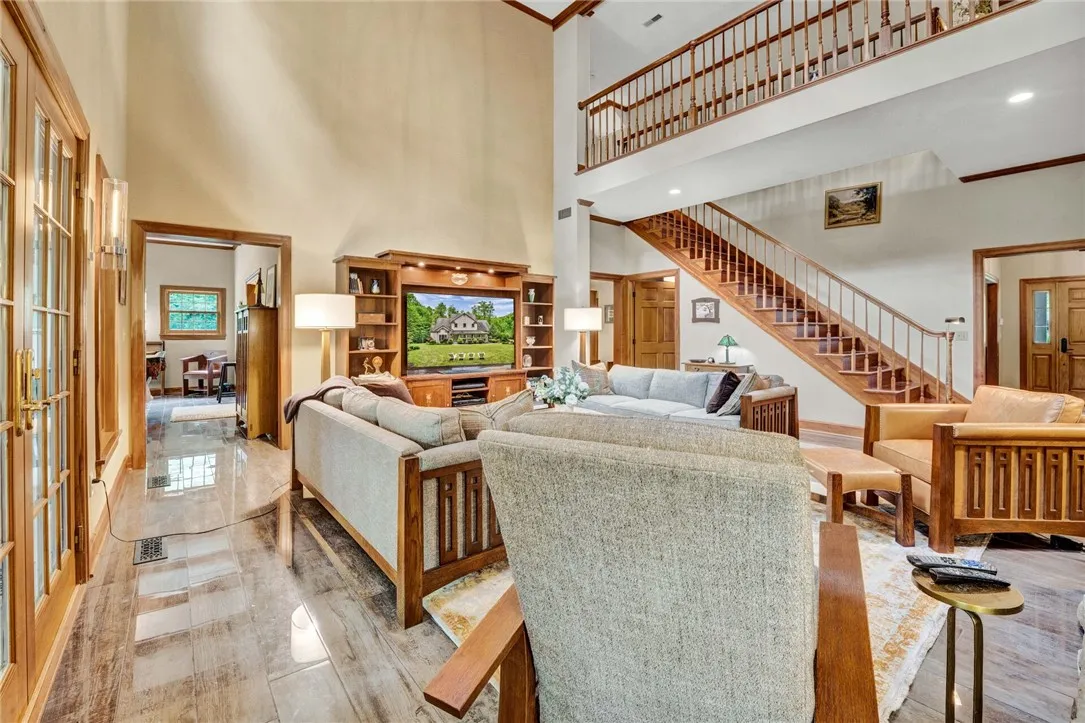 134 Blaisdell, Bradford Town, Pennsylvania 16701, Bradford Town, Pennsylvania 16701, 5 Bedrooms Bedrooms, 12 Rooms Rooms,3 BathroomsBathrooms,Residential,For Sale,134 Blaisdell, Bradford Town, Pennsylvania 16701,R1621357