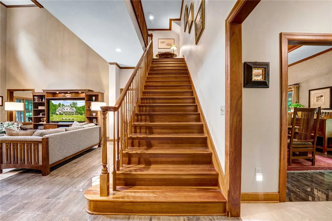 134 Blaisdell, Bradford Town, Pennsylvania 16701, Bradford Town, Pennsylvania 16701, 5 Bedrooms Bedrooms, 12 Rooms Rooms,3 BathroomsBathrooms,Residential,For Sale,134 Blaisdell, Bradford Town, Pennsylvania 16701,R1621357