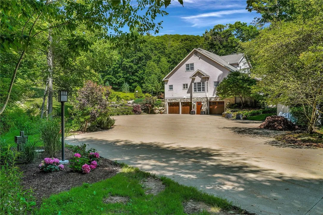 134 Blaisdell, Bradford Town, Pennsylvania 16701, Bradford Town, Pennsylvania 16701, 5 Bedrooms Bedrooms, 12 Rooms Rooms,3 BathroomsBathrooms,Residential,For Sale,134 Blaisdell, Bradford Town, Pennsylvania 16701,R1621357