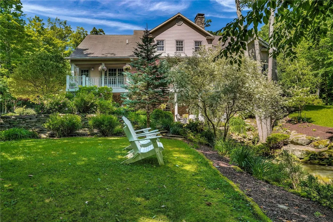 134 Blaisdell, Bradford Town, Pennsylvania 16701, Bradford Town, Pennsylvania 16701, 5 Bedrooms Bedrooms, 12 Rooms Rooms,3 BathroomsBathrooms,Residential,For Sale,134 Blaisdell, Bradford Town, Pennsylvania 16701,R1621357