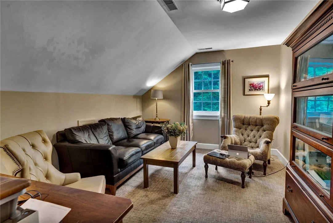 134 Blaisdell, Bradford Town, Pennsylvania 16701, Bradford Town, Pennsylvania 16701, 5 Bedrooms Bedrooms, 12 Rooms Rooms,3 BathroomsBathrooms,Residential,For Sale,134 Blaisdell, Bradford Town, Pennsylvania 16701,R1621357