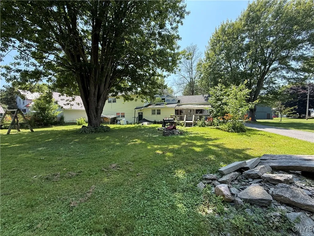 352 South Real Street, Cape Vincent, New York 1361, Cape Vincent, New York 13618, 5 Bedrooms Bedrooms, 10 Rooms Rooms,2 BathroomsBathrooms,Residential,For Sale,352 South Real Street, Cape Vincent, New York 1361,S1620588