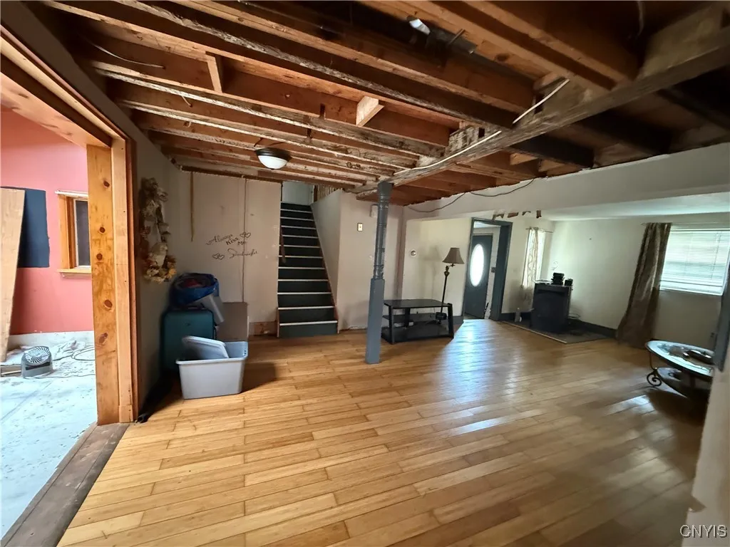 352 South Real Street, Cape Vincent, New York 1361, Cape Vincent, New York 13618, 5 Bedrooms Bedrooms, 10 Rooms Rooms,2 BathroomsBathrooms,Residential,For Sale,352 South Real Street, Cape Vincent, New York 1361,S1620588