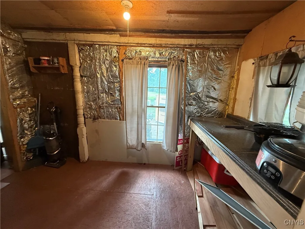 352 South Real Street, Cape Vincent, New York 1361, Cape Vincent, New York 13618, 5 Bedrooms Bedrooms, 10 Rooms Rooms,2 BathroomsBathrooms,Residential,For Sale,352 South Real Street, Cape Vincent, New York 1361,S1620588