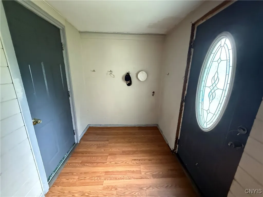 352 South Real Street, Cape Vincent, New York 1361, Cape Vincent, New York 13618, 5 Bedrooms Bedrooms, 10 Rooms Rooms,2 BathroomsBathrooms,Residential,For Sale,352 South Real Street, Cape Vincent, New York 1361,S1620588