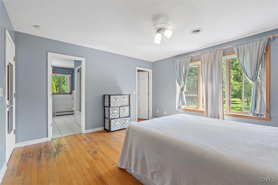 6924 Todd Way, Salina, New York 13088, Salina, New York 13088, 4 Bedrooms Bedrooms, 11 Rooms Rooms,3 BathroomsBathrooms,Residential,For Sale,6924 Todd Way, Salina, New York 13088,S1619965