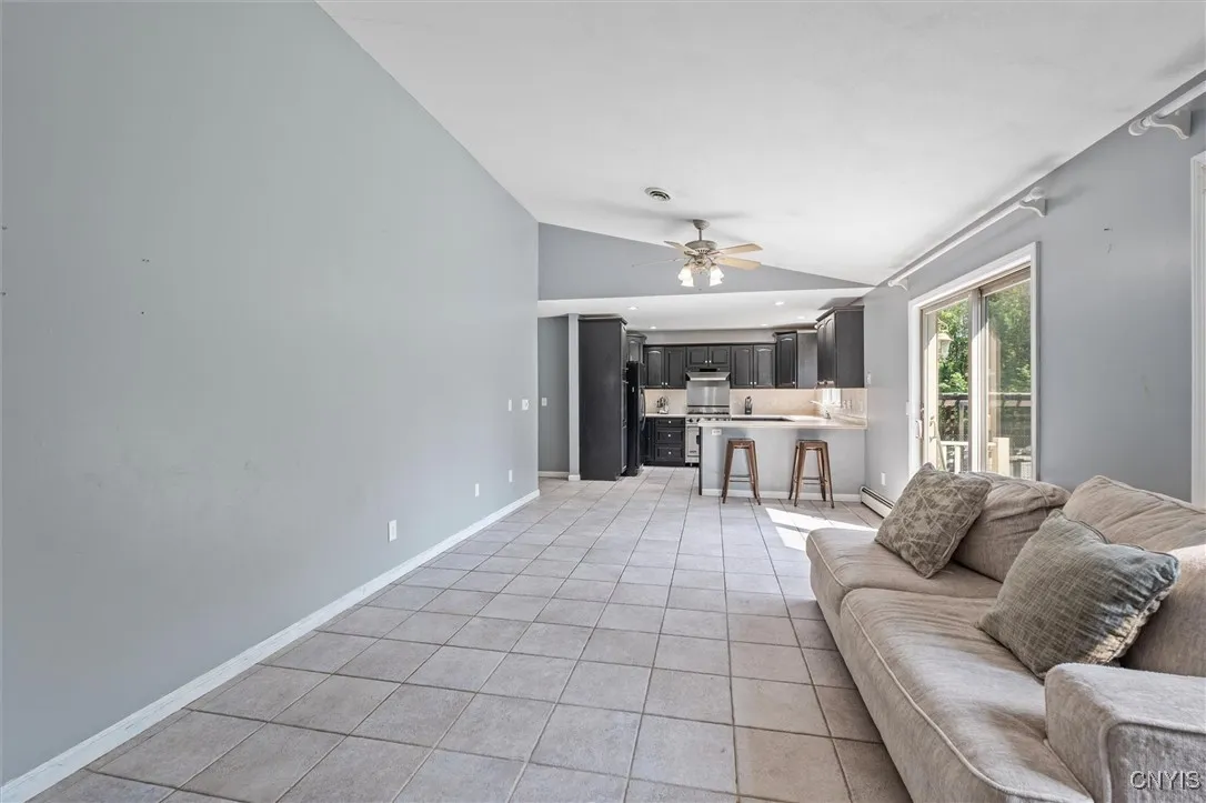 6924 Todd Way, Salina, New York 13088, Salina, New York 13088, 4 Bedrooms Bedrooms, 11 Rooms Rooms,3 BathroomsBathrooms,Residential,For Sale,6924 Todd Way, Salina, New York 13088,S1619965