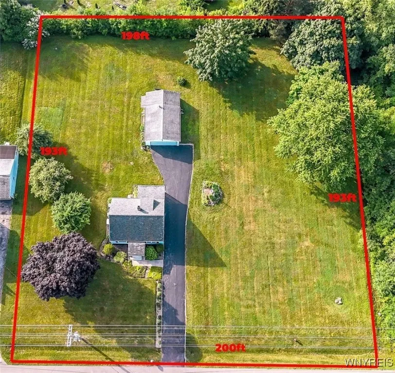 1030 Saunders Sett Road, Lewiston, New York 14305, Lewiston, New York 14305, 3 Bedrooms Bedrooms, 5 Rooms Rooms,1 BathroomBathrooms,Residential,For Sale,1030 Saunders Sett Road, Lewiston, New York 14305,B1619714