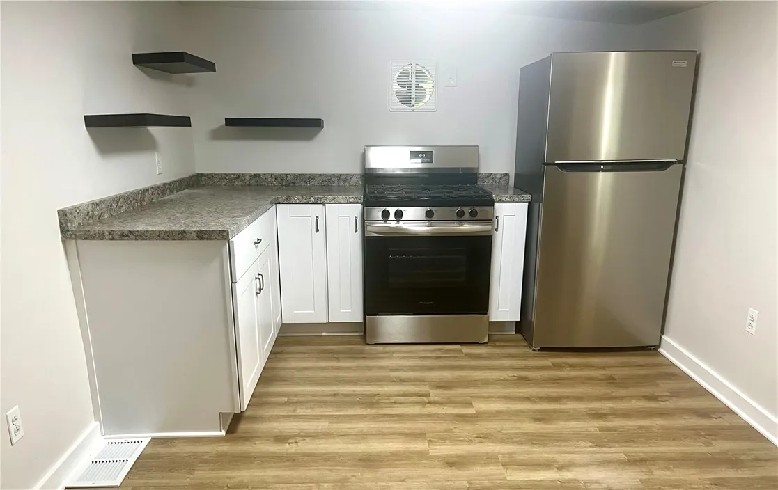 232 Almay Road, Greece, New York 14616, Greece, New York 14616, 3 Bedrooms Bedrooms, 6 Rooms Rooms,1 BathroomBathrooms,Residential,For Sale,232 Almay Road, Greece, New York 14616,R1620762