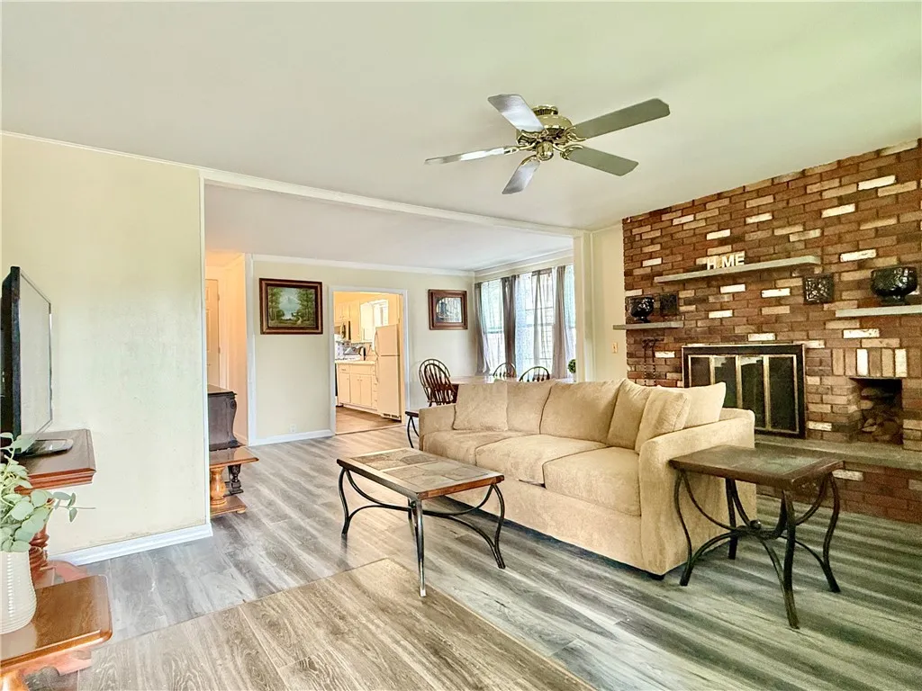 18 Madison Avenue, Oneonta, New York 13820, Oneonta, New York 13820, 3 Bedrooms Bedrooms, 7 Rooms Rooms,1 BathroomBathrooms,Residential,For Sale,18 Madison Avenue, Oneonta, New York 13820,R1621146