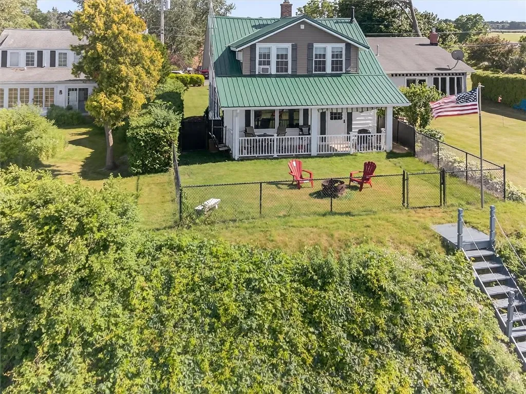 5631 West Bluff, Newfane, New York 14126, Newfane, New York 14126, 3 Bedrooms Bedrooms, 6 Rooms Rooms,1 BathroomBathrooms,Residential,For Sale,5631 West Bluff, Newfane, New York 14126,R1620139