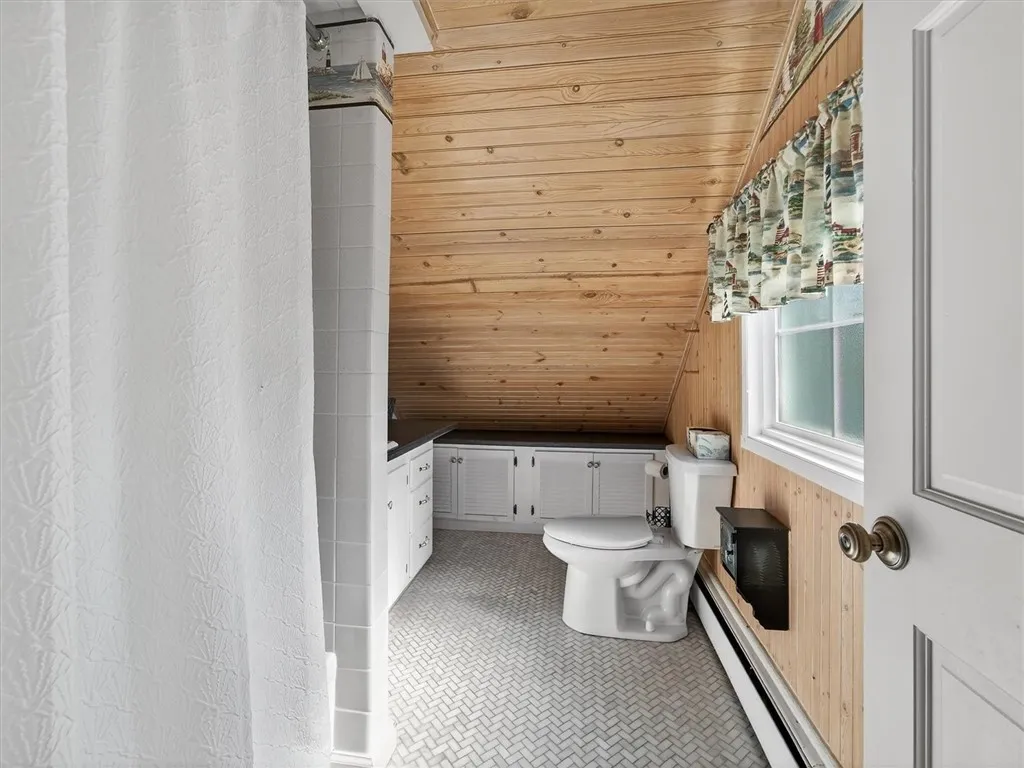 5631 West Bluff, Newfane, New York 14126, Newfane, New York 14126, 3 Bedrooms Bedrooms, 6 Rooms Rooms,1 BathroomBathrooms,Residential,For Sale,5631 West Bluff, Newfane, New York 14126,R1620139