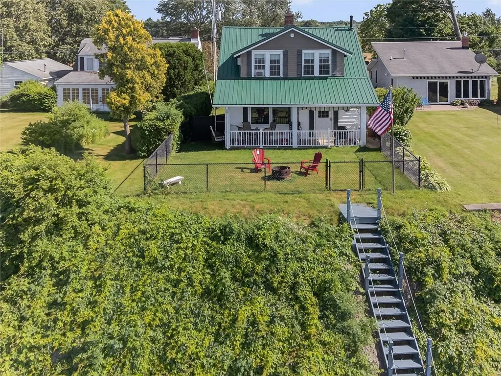 5631 West Bluff, Newfane, New York 14126, Newfane, New York 14126, 3 Bedrooms Bedrooms, 6 Rooms Rooms,1 BathroomBathrooms,Residential,For Sale,5631 West Bluff, Newfane, New York 14126,R1620139