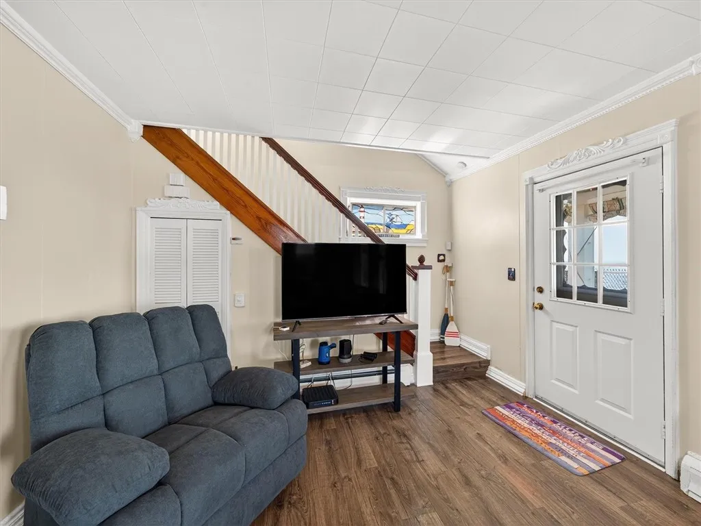 5631 West Bluff, Newfane, New York 14126, Newfane, New York 14126, 3 Bedrooms Bedrooms, 6 Rooms Rooms,1 BathroomBathrooms,Residential,For Sale,5631 West Bluff, Newfane, New York 14126,R1620139