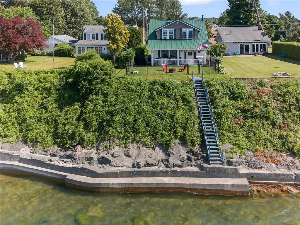 5631 West Bluff, Newfane, New York 14126, Newfane, New York 14126, 3 Bedrooms Bedrooms, 6 Rooms Rooms,1 BathroomBathrooms,Residential,For Sale,5631 West Bluff, Newfane, New York 14126,R1620139