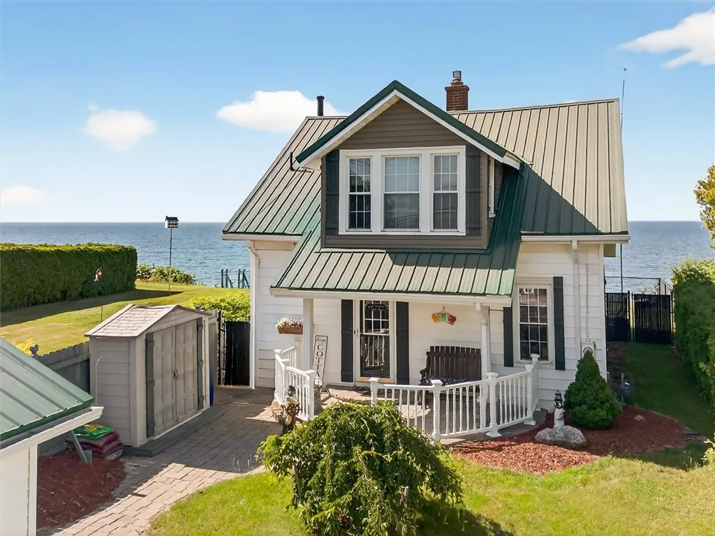 5631 West Bluff, Newfane, New York 14126, Newfane, New York 14126, 3 Bedrooms Bedrooms, 6 Rooms Rooms,1 BathroomBathrooms,Residential,For Sale,5631 West Bluff, Newfane, New York 14126,R1620139