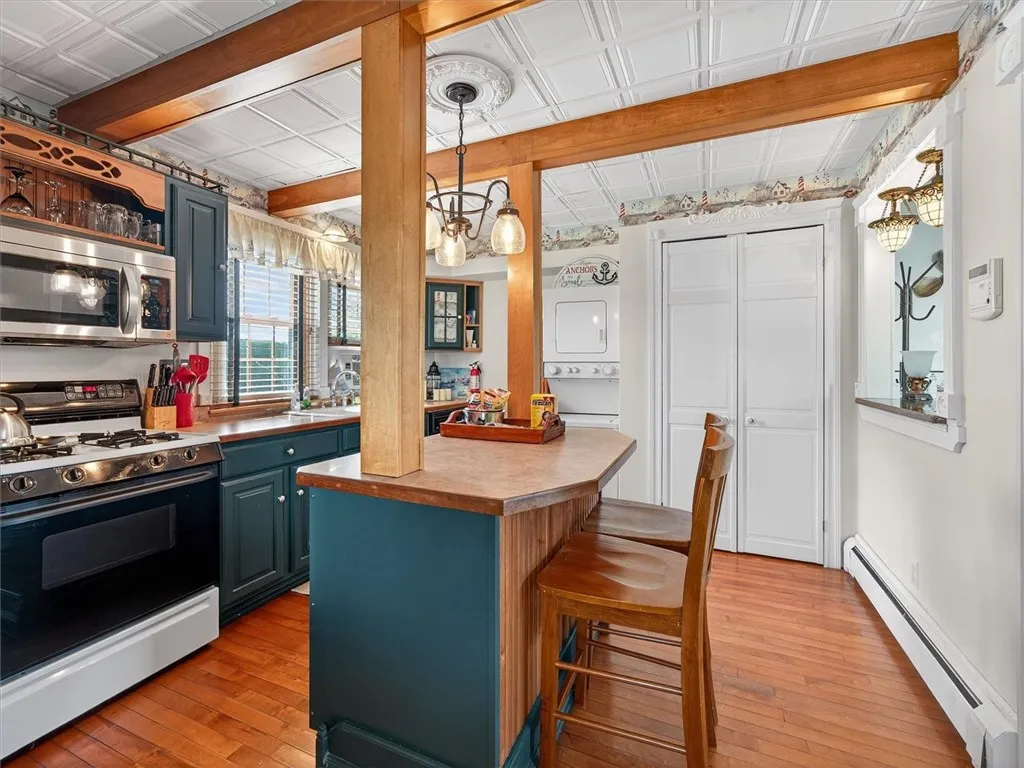 5631 West Bluff, Newfane, New York 14126, Newfane, New York 14126, 3 Bedrooms Bedrooms, 6 Rooms Rooms,1 BathroomBathrooms,Residential,For Sale,5631 West Bluff, Newfane, New York 14126,R1620139
