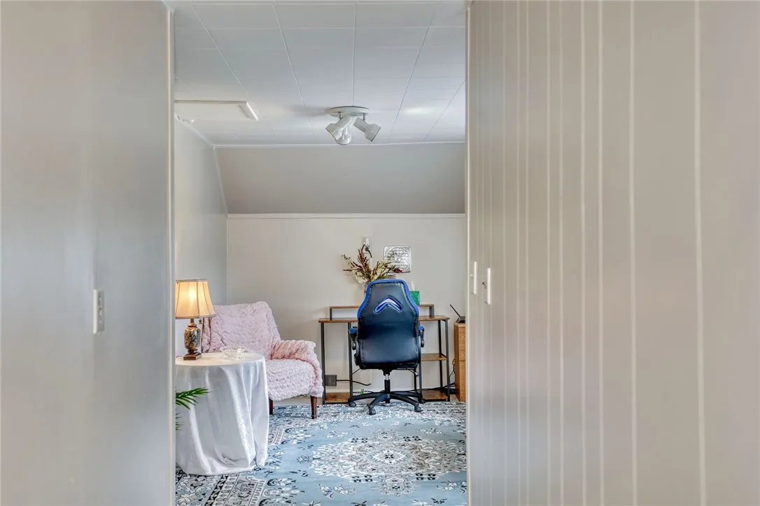 3684 Ontario Center Road, Walworth, New York 14568, Walworth, New York 14568, 3 Bedrooms Bedrooms, 8 Rooms Rooms,1 BathroomBathrooms,Residential,For Sale,3684 Ontario Center Road, Walworth, New York 14568,R1620071