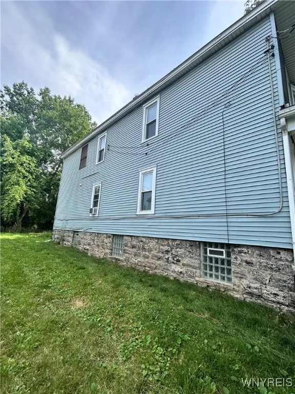 23 Archer Avenue, Buffalo, New York 14210, Buffalo, New York 14210, 5 Bedrooms Bedrooms, ,2 BathroomsBathrooms,Residential,For Sale,23 Archer Avenue, Buffalo, New York 14210,B1621595
