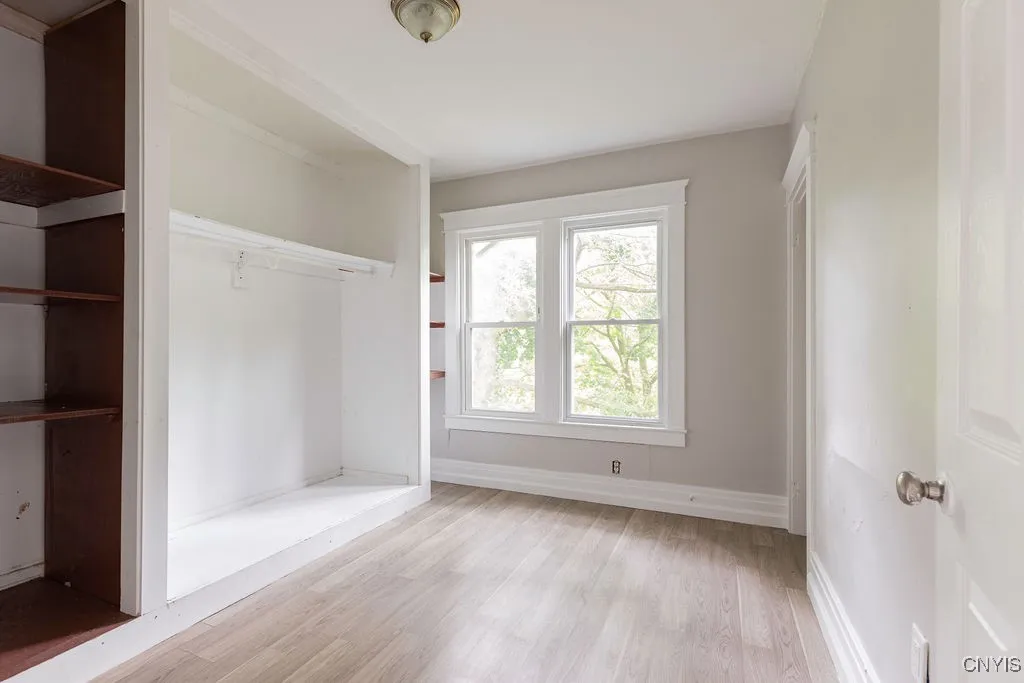 342 West Newell Street, Syracuse, New York 13205, Syracuse, New York 13205, 4 Bedrooms Bedrooms, ,2 BathroomsBathrooms,Residential,For Sale,342 West Newell Street, Syracuse, New York 13205,S1620468
