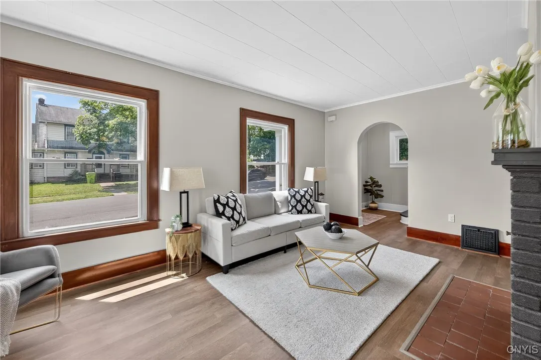 501 Pleasantview Avenue, Salina, New York 13208, Salina, New York 13208, 3 Bedrooms Bedrooms, 7 Rooms Rooms,1 BathroomBathrooms,Residential,For Sale,501 Pleasantview Avenue, Salina, New York 13208,S1621773