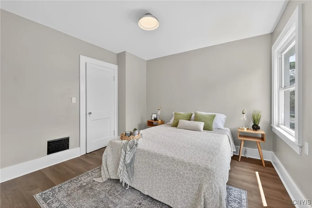 501 Pleasantview Avenue, Salina, New York 13208, Salina, New York 13208, 3 Bedrooms Bedrooms, 7 Rooms Rooms,1 BathroomBathrooms,Residential,For Sale,501 Pleasantview Avenue, Salina, New York 13208,S1621773