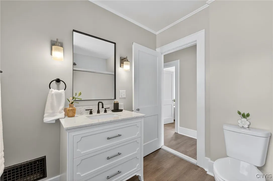 501 Pleasantview Avenue, Salina, New York 13208, Salina, New York 13208, 3 Bedrooms Bedrooms, 7 Rooms Rooms,1 BathroomBathrooms,Residential,For Sale,501 Pleasantview Avenue, Salina, New York 13208,S1621773
