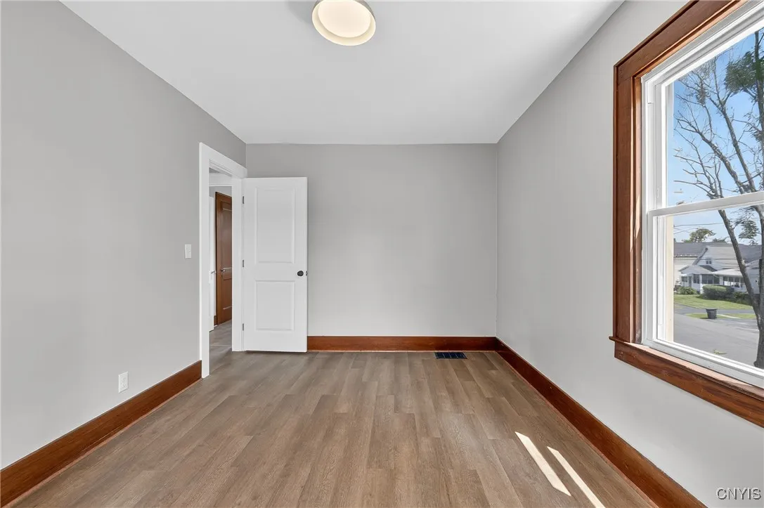 501 Pleasantview Avenue, Salina, New York 13208, Salina, New York 13208, 3 Bedrooms Bedrooms, 7 Rooms Rooms,1 BathroomBathrooms,Residential,For Sale,501 Pleasantview Avenue, Salina, New York 13208,S1621773