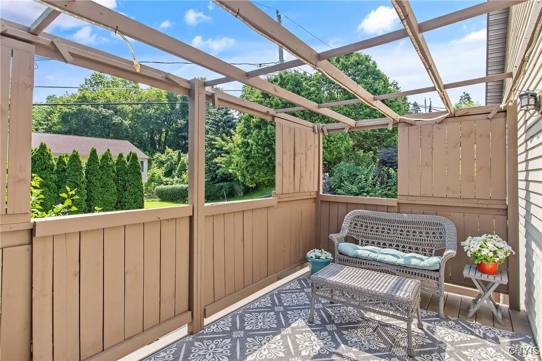 229 Gillespie Avenue, Camillus, New York 13219, Camillus, New York 13219, 3 Bedrooms Bedrooms, 7 Rooms Rooms,1 BathroomBathrooms,Residential,For Sale,229 Gillespie Avenue, Camillus, New York 13219,S1620907