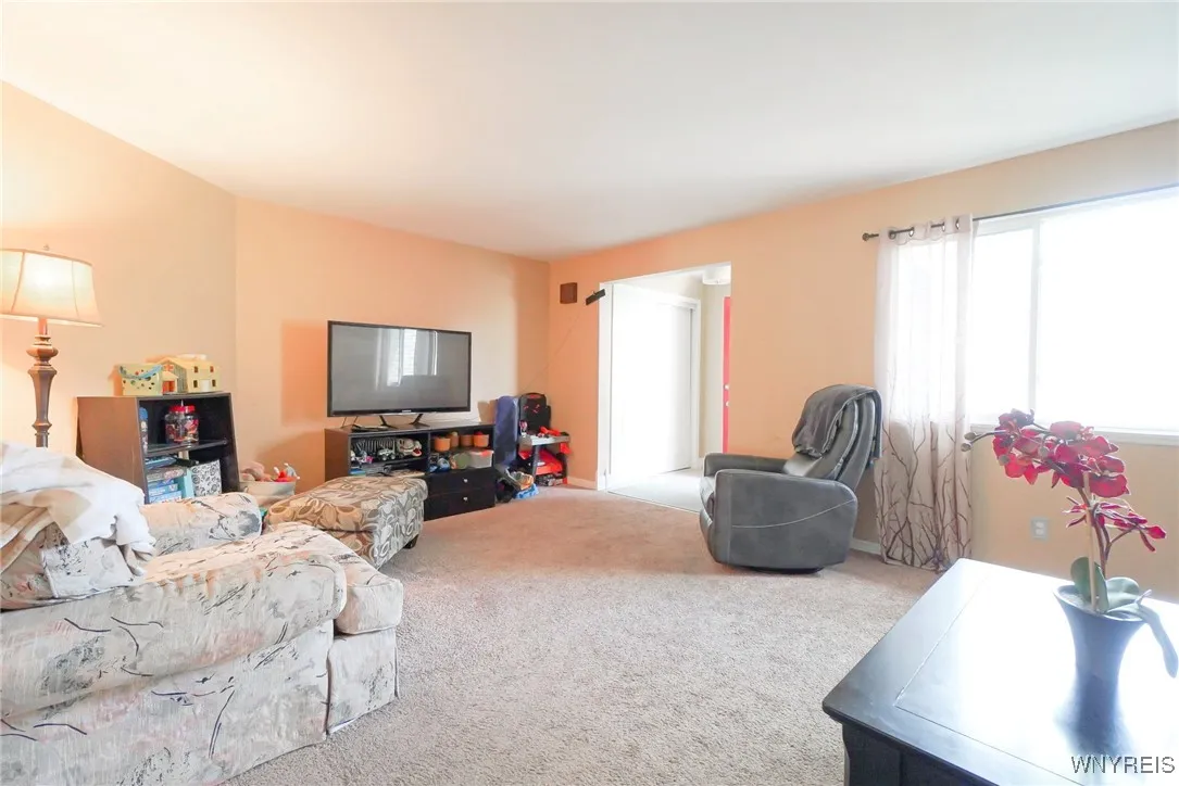1104 Netherton Court, Amherst, New York 14051, Amherst, New York 14051, 3 Bedrooms Bedrooms, 7 Rooms Rooms,2 BathroomsBathrooms,Residential,For Sale,1104 Netherton Court, Amherst, New York 14051,B1621760