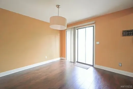1104 Netherton Court, Amherst, New York 14051, Amherst, New York 14051, 3 Bedrooms Bedrooms, 7 Rooms Rooms,2 BathroomsBathrooms,Residential,For Sale,1104 Netherton Court, Amherst, New York 14051,B1621760