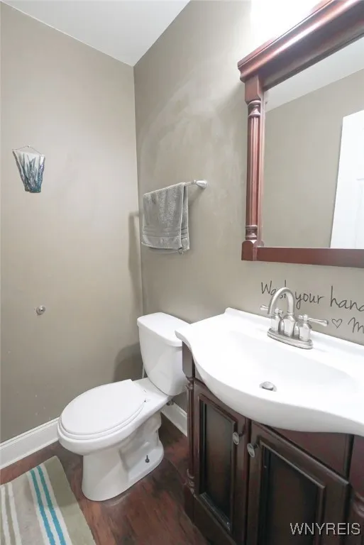 1104 Netherton Court, Amherst, New York 14051, Amherst, New York 14051, 3 Bedrooms Bedrooms, 7 Rooms Rooms,2 BathroomsBathrooms,Residential,For Sale,1104 Netherton Court, Amherst, New York 14051,B1621760