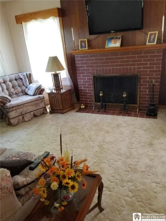 410 Chestnut Street, Pomfret, New York 14063, Pomfret, New York 14063, 4 Bedrooms Bedrooms, ,3 BathroomsBathrooms,Residential,For Sale,410 Chestnut Street, Pomfret, New York 14063,R1621759