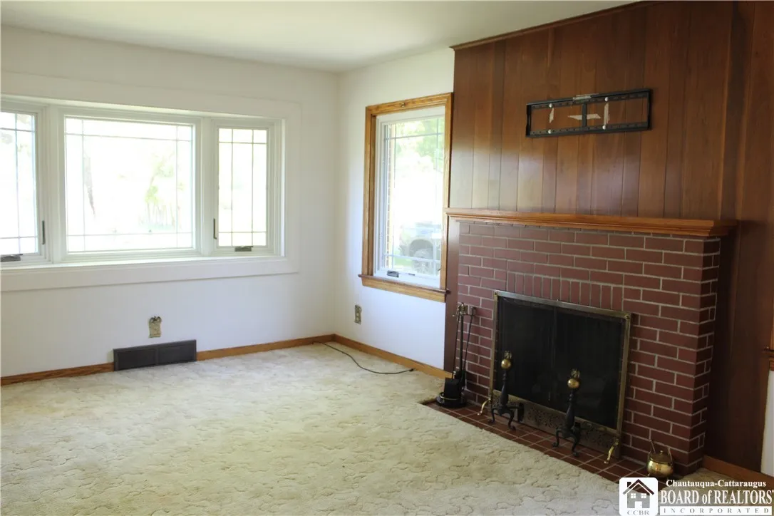 410 Chestnut Street, Pomfret, New York 14063, Pomfret, New York 14063, 4 Bedrooms Bedrooms, ,3 BathroomsBathrooms,Residential,For Sale,410 Chestnut Street, Pomfret, New York 14063,R1621759