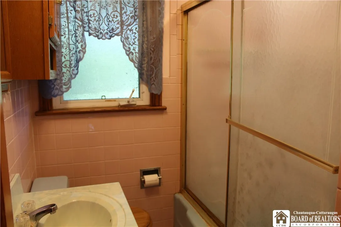410 Chestnut Street, Pomfret, New York 14063, Pomfret, New York 14063, 4 Bedrooms Bedrooms, ,3 BathroomsBathrooms,Residential,For Sale,410 Chestnut Street, Pomfret, New York 14063,R1621759