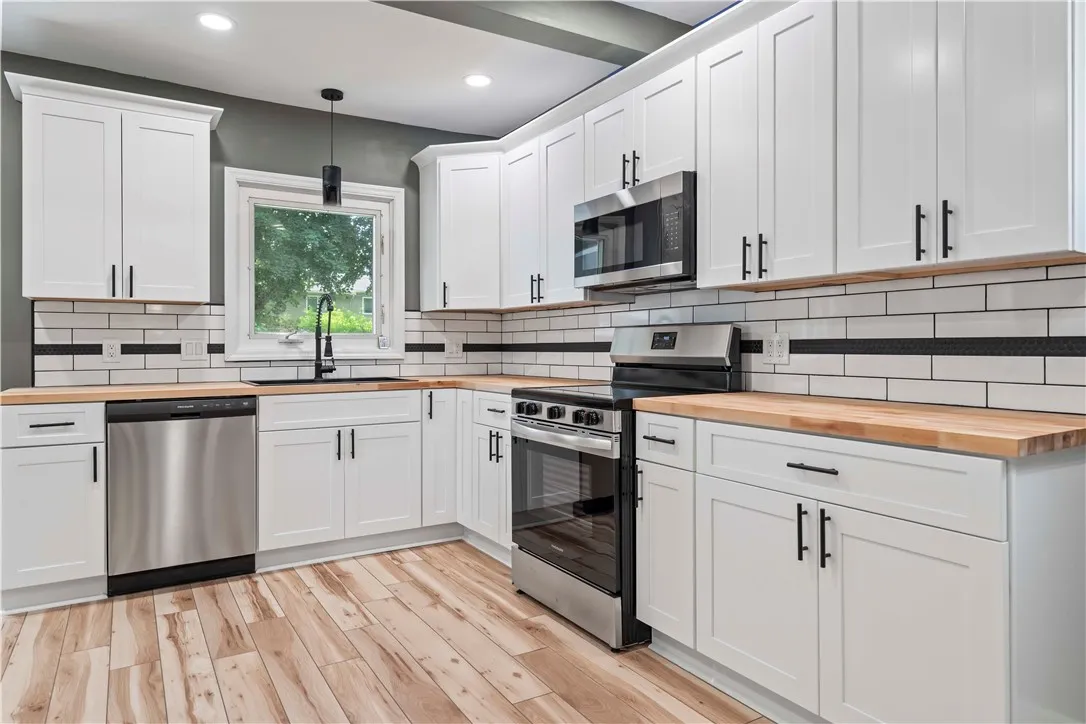 New stainless Steel appliances