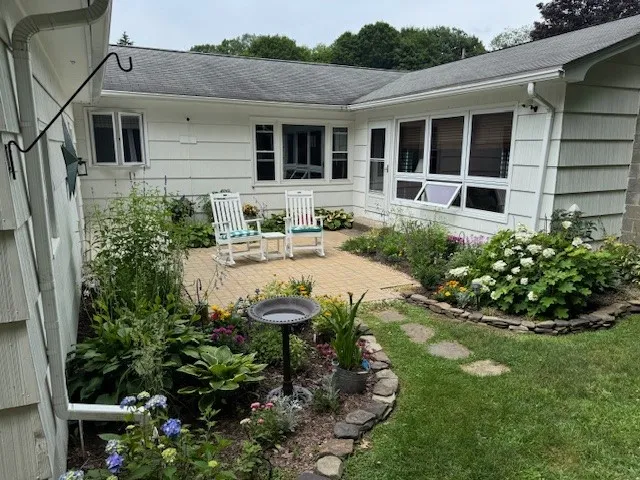 8 Park Lane, Wellsville, New York 14895, Wellsville, New York 14895, 3 Bedrooms Bedrooms, 8 Rooms Rooms,2 BathroomsBathrooms,Residential,For Sale,8 Park Lane, Wellsville, New York 14895,R1621327