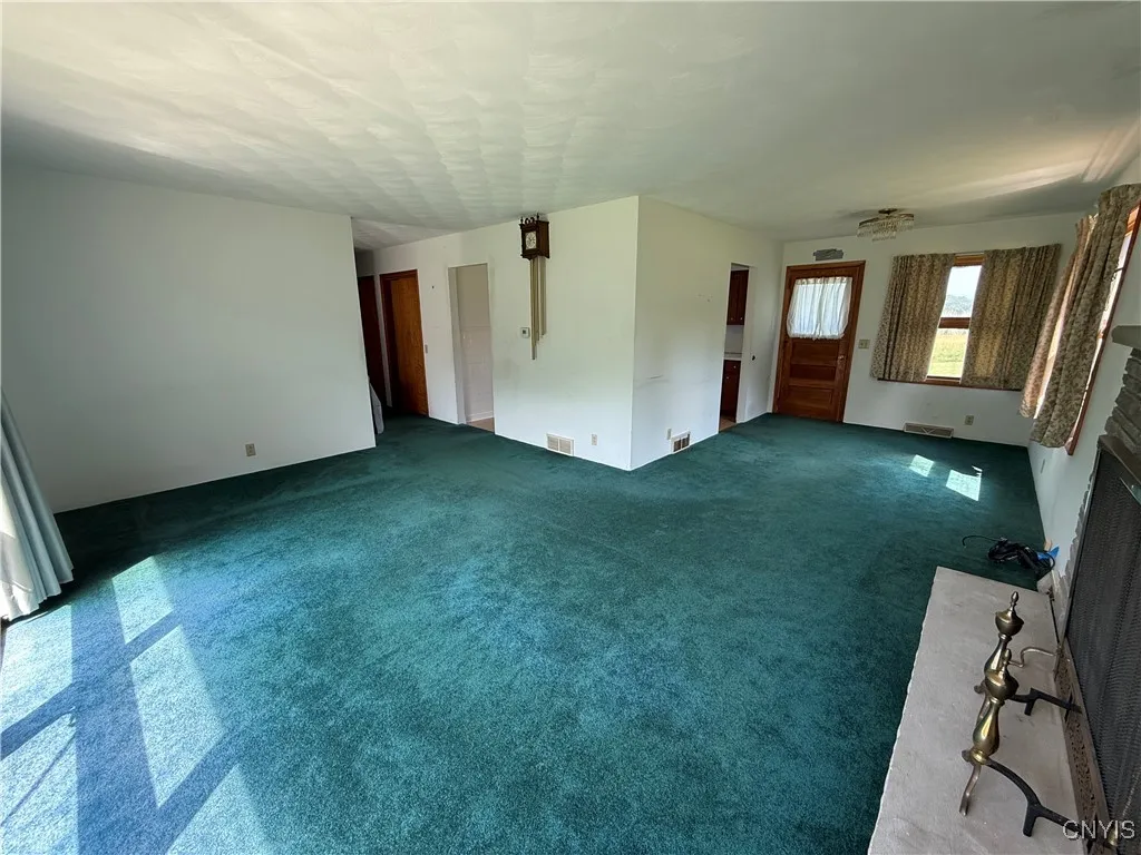 2359 Sands Road, Camillus, New York 13031, Camillus, New York 13031, 3 Bedrooms Bedrooms, ,1 BathroomBathrooms,Land,For Sale,2359 Sands Road, Camillus, New York 13031,S1621297