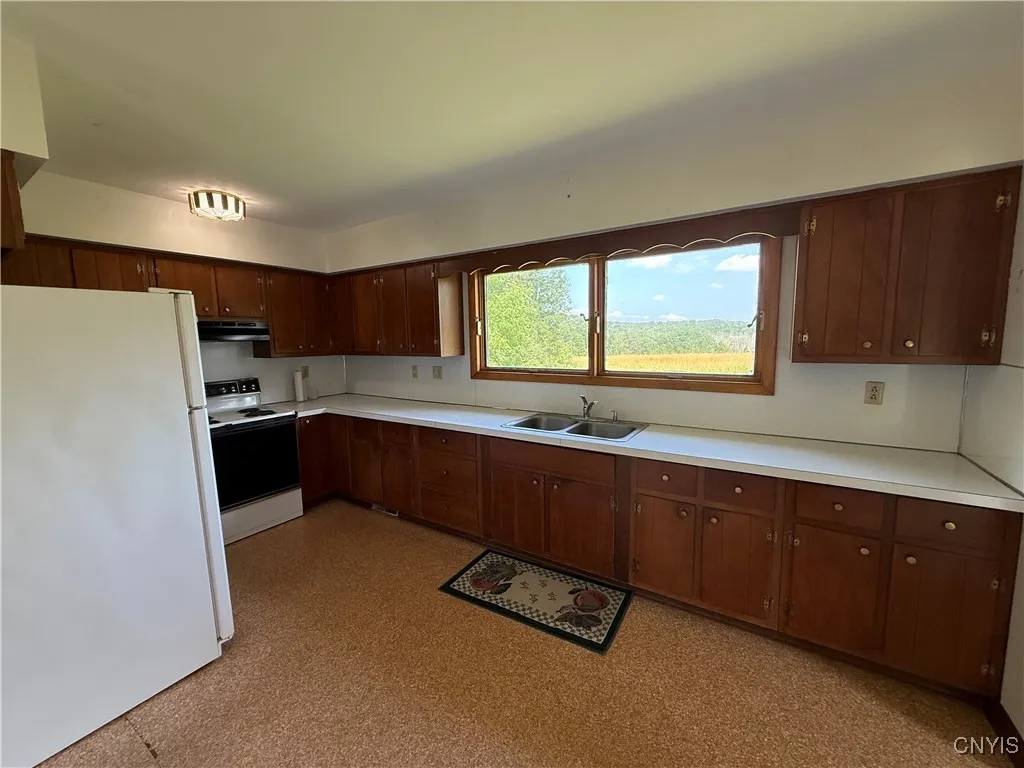 2359 Sands Road, Camillus, New York 13031, Camillus, New York 13031, 3 Bedrooms Bedrooms, ,1 BathroomBathrooms,Land,For Sale,2359 Sands Road, Camillus, New York 13031,S1621297