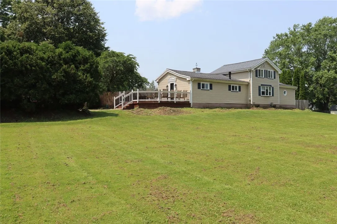 697 North Greece Road, Greece, New York 14626, Greece, New York 14626, 3 Bedrooms Bedrooms, 8 Rooms Rooms,1 BathroomBathrooms,Residential,For Sale,697 North Greece Road, Greece, New York 14626,R1620454