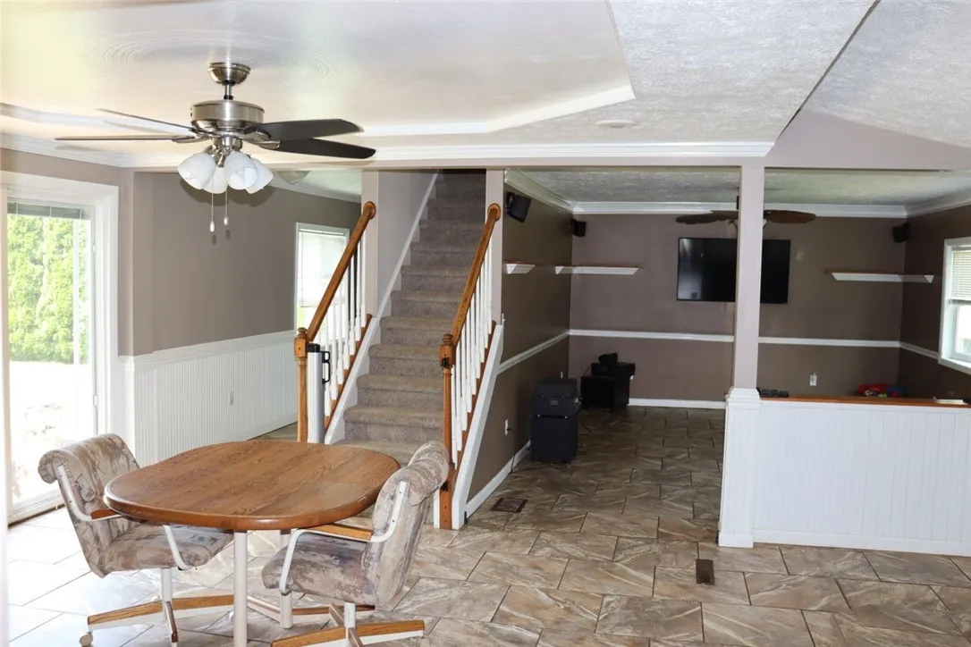 697 North Greece Road, Greece, New York 14626, Greece, New York 14626, 3 Bedrooms Bedrooms, 8 Rooms Rooms,1 BathroomBathrooms,Residential,For Sale,697 North Greece Road, Greece, New York 14626,R1620454