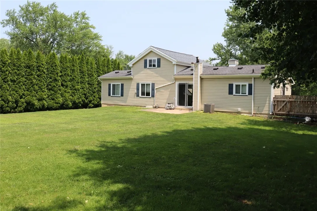 697 North Greece Road, Greece, New York 14626, Greece, New York 14626, 3 Bedrooms Bedrooms, 8 Rooms Rooms,1 BathroomBathrooms,Residential,For Sale,697 North Greece Road, Greece, New York 14626,R1620454