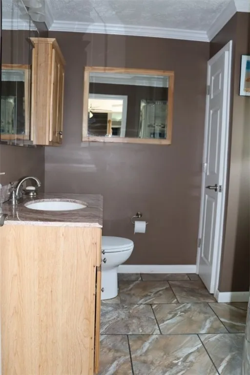 697 North Greece Road, Greece, New York 14626, Greece, New York 14626, 3 Bedrooms Bedrooms, 8 Rooms Rooms,1 BathroomBathrooms,Residential,For Sale,697 North Greece Road, Greece, New York 14626,R1620454